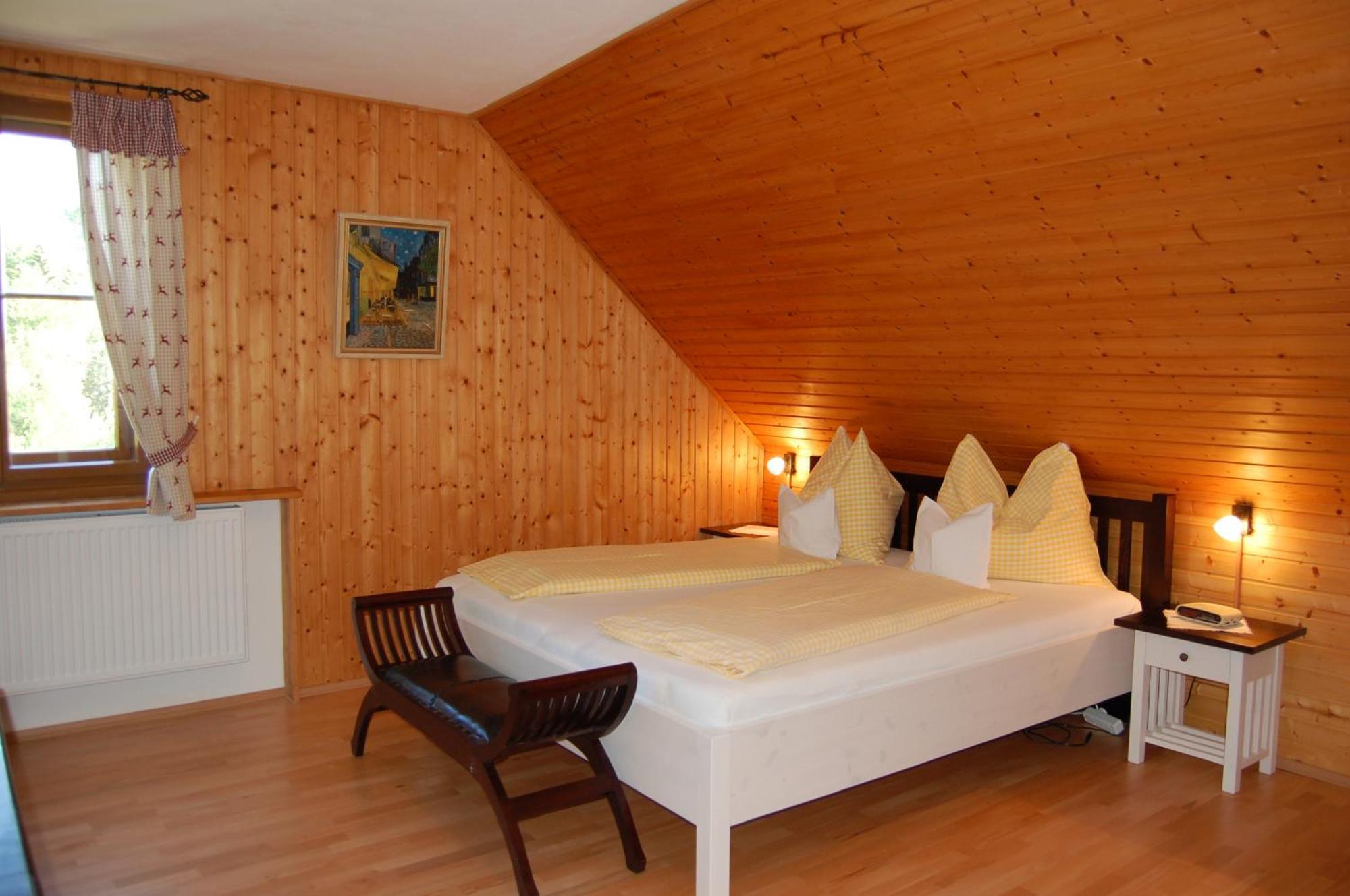 Gasthof Martinihof Latschach ober dem Faakersee エクステリア 写真