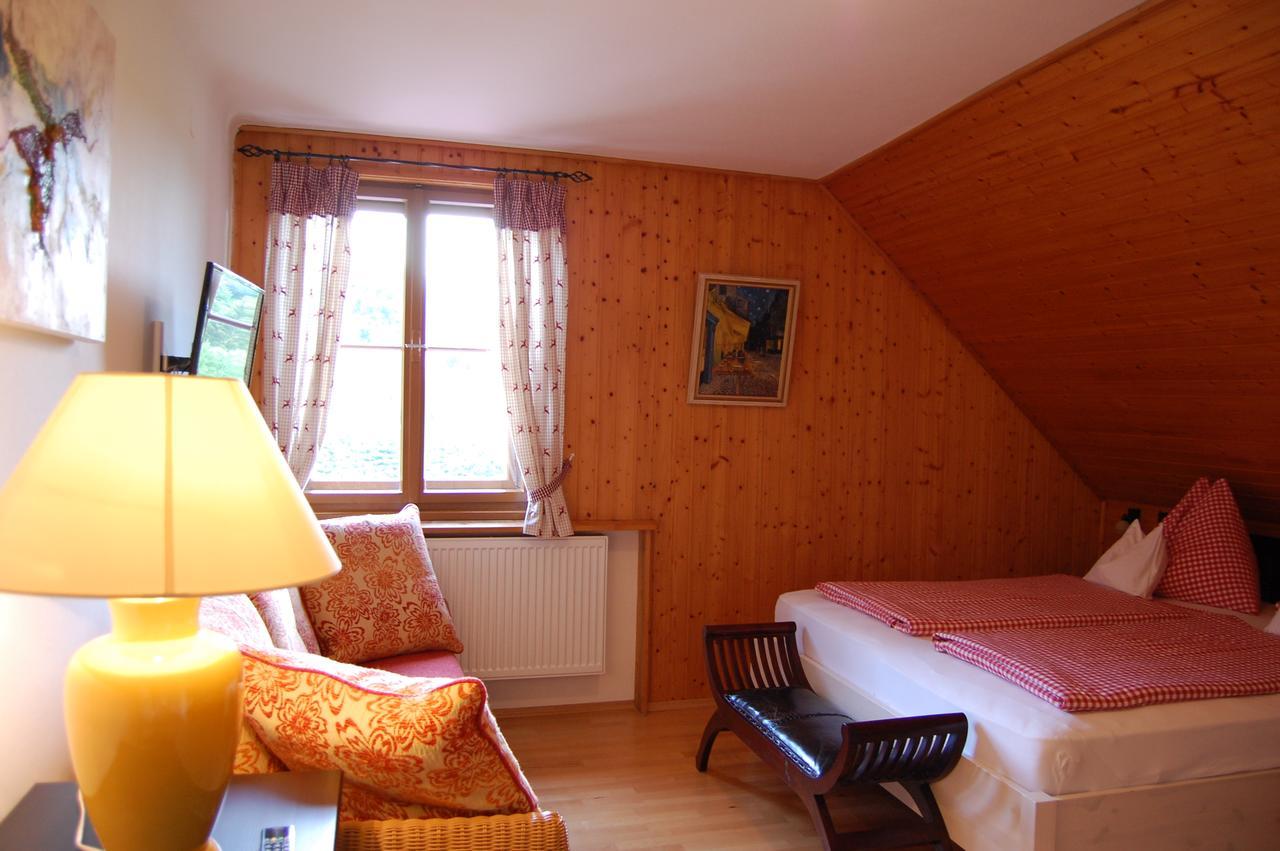 Gasthof Martinihof Latschach ober dem Faakersee エクステリア 写真